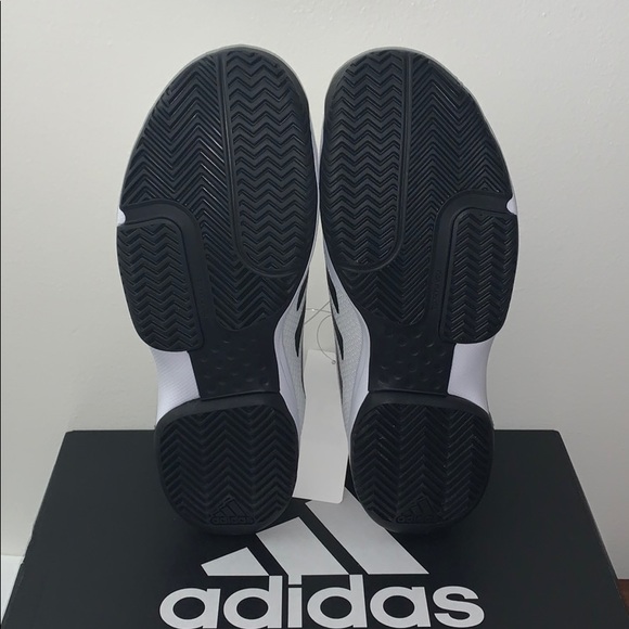 adidas Athletic Shoes, Lightweight Look & Feel - Picture 14 of 16